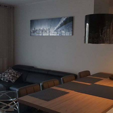 Apartament New York Różana 19 Poznań Zewnętrze zdjęcie