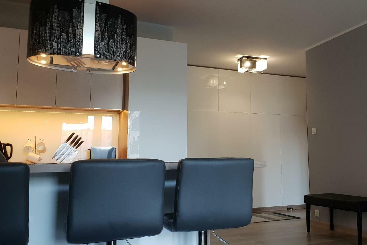 Apartament New York Różana 19 Poznań Zewnętrze zdjęcie